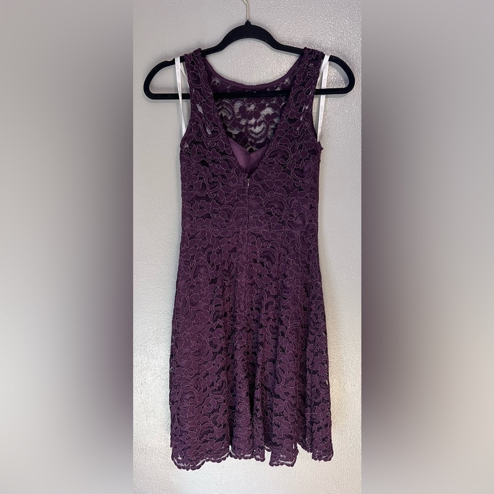 David’s bridal elegant purple lace a line dress - Picture 3 of 6